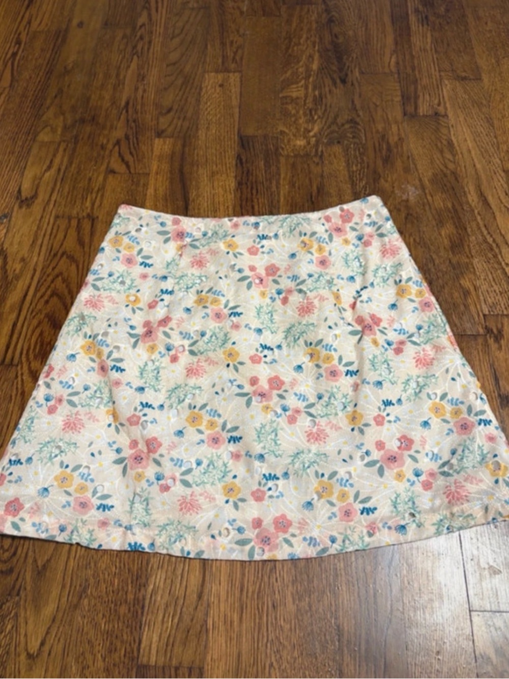 SHEIN Cream Mini Skirt with Pink, Yellow & Blue Floral Print